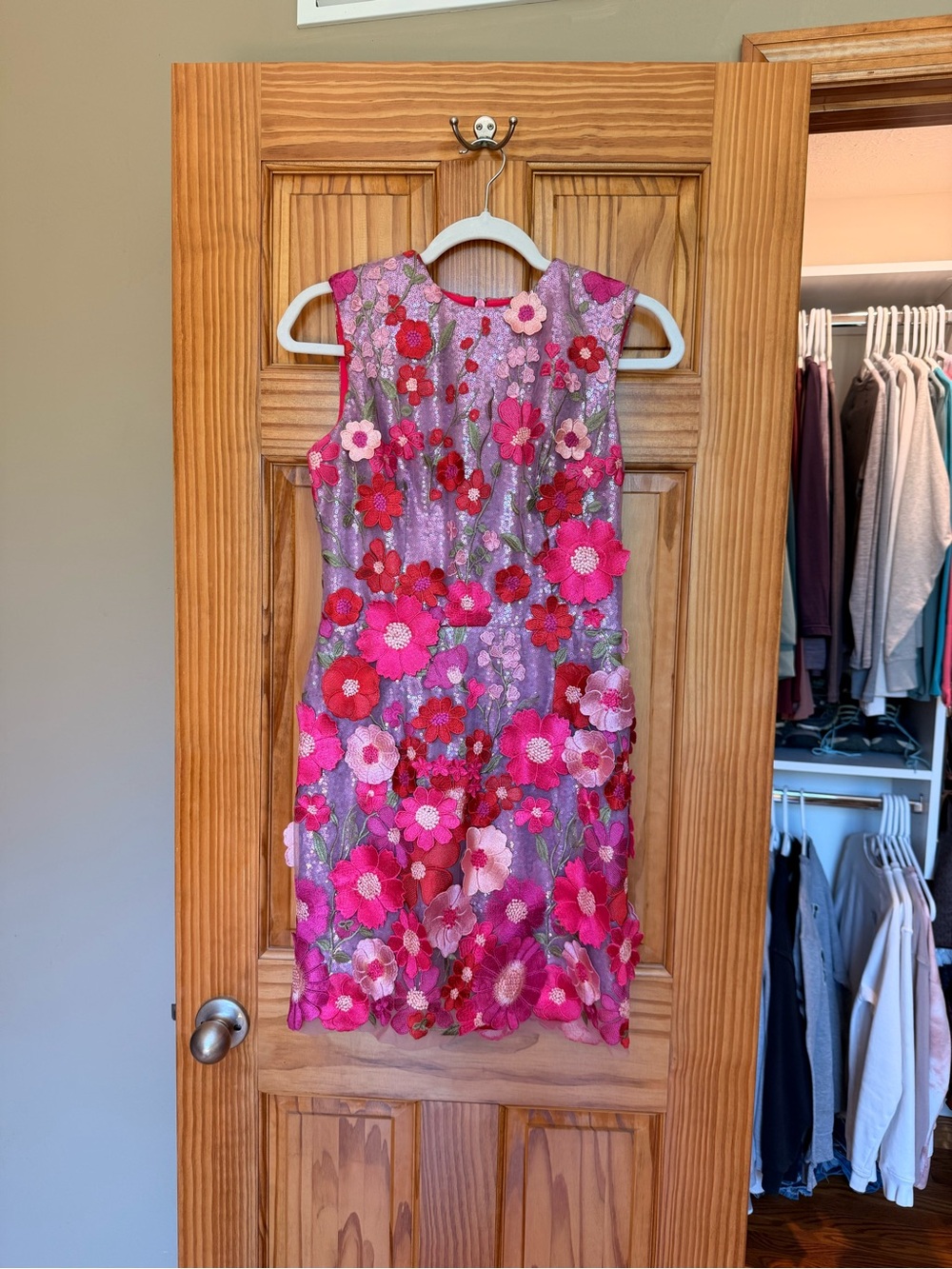 Helsi Miranda 3D Floral, sequin Pink Cocktail Dress - Picture 3 of 4